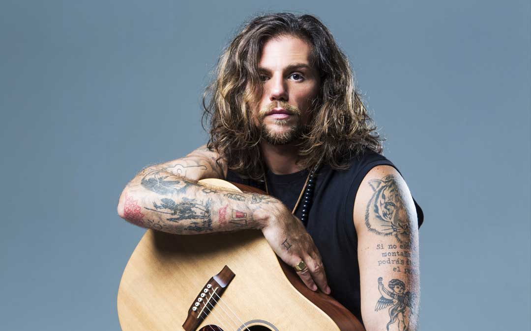 Gli artisti di Sanremo 2019 – Enrico Nigiotti, dopo i Talent finalmente fra i Big