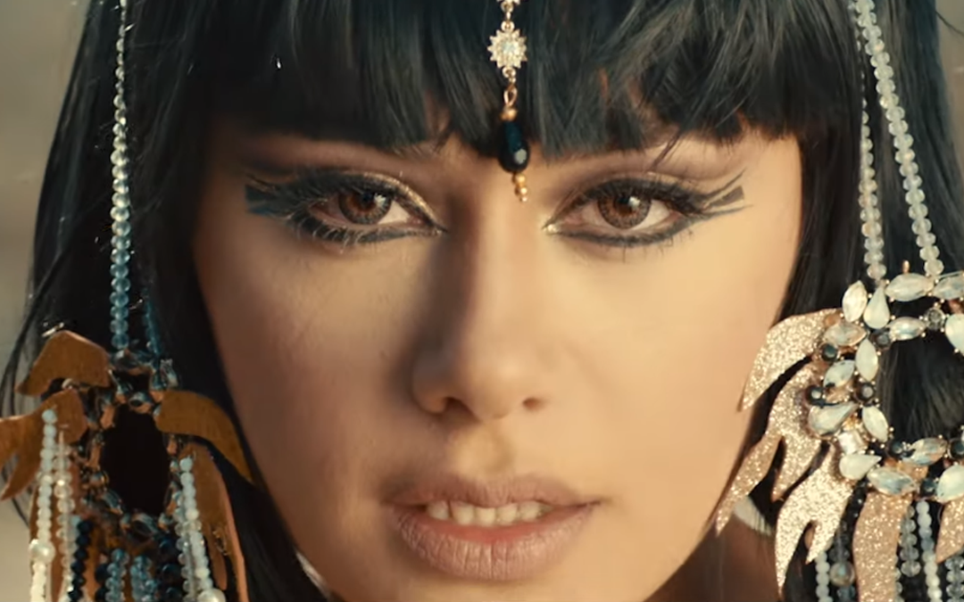 Samira Efendi
